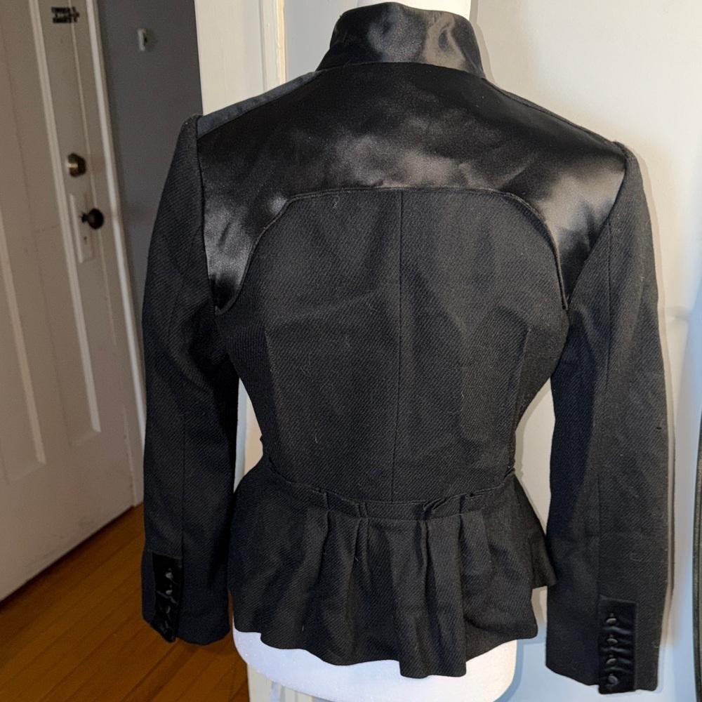 BCBGMaxAzria 100% Wool Black Satin-Accented Women's Blazer - Picture 6 of 11
